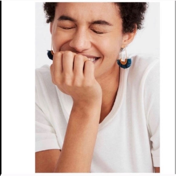 Madewell Fringe Earrings - Picture 2 of 5